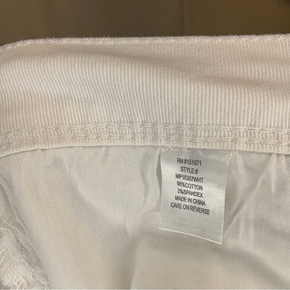 H&H (Harmony & Havoc White Skinny Jeans with Stretchy Fit shirt Size 12 - Picture 7 of 8